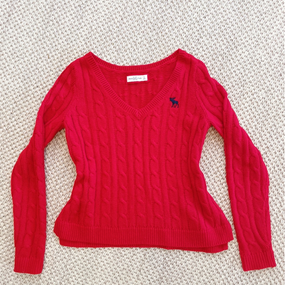 Abercrombie & Fitch Cable Knit V-Neck Sweater Red Women’s Size Small